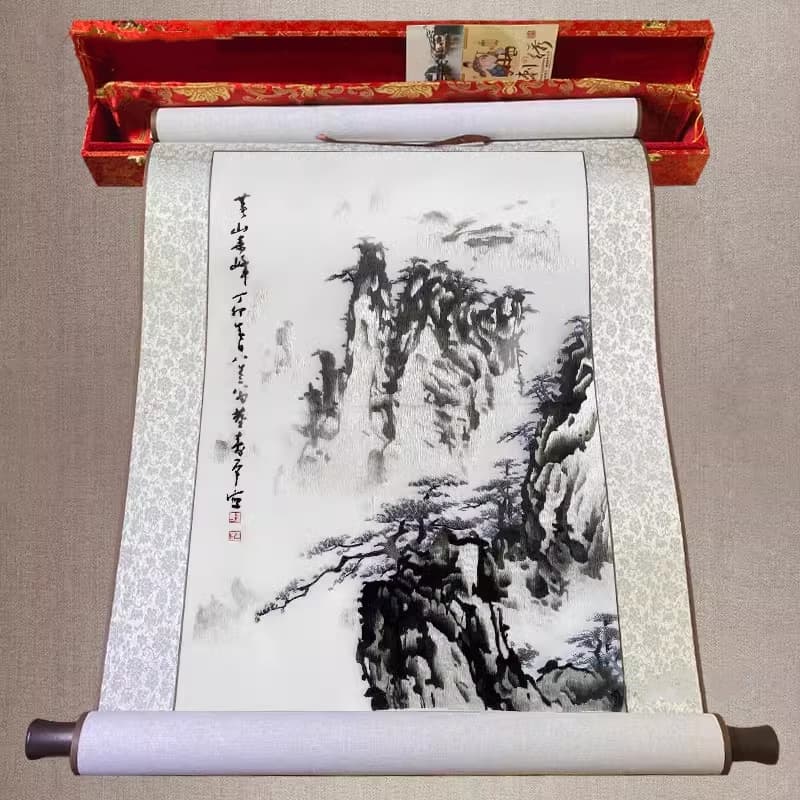 【Embroidery】Hand-embroidered scroll painting