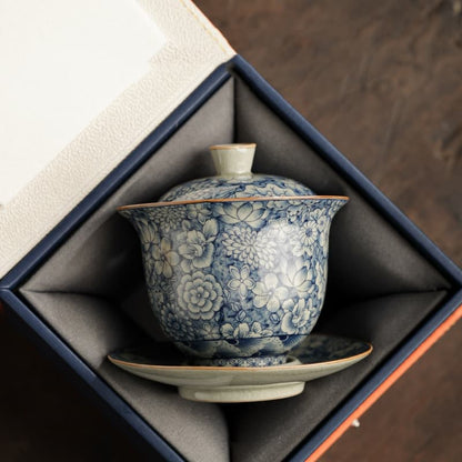 【Tea cup】Blue and white Covered Tea Bowl