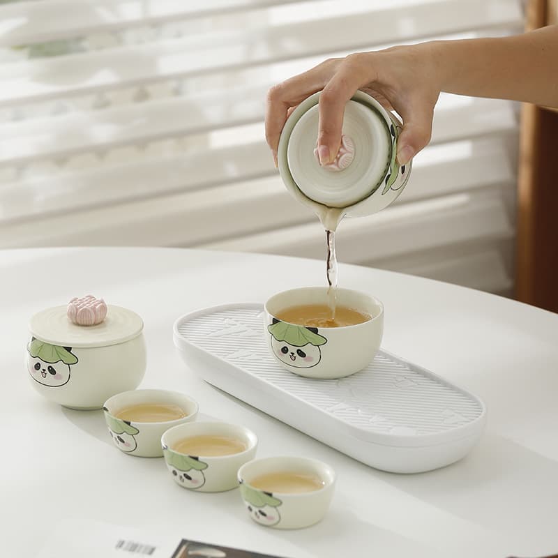 【Travel Tea Set】Lotus leaf hat panda  Quick Cup